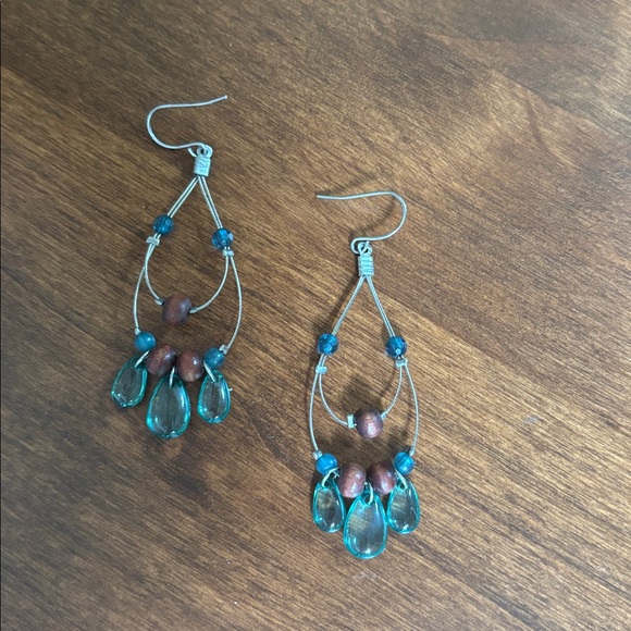 Jewelry - Elegant Teardrop Dangle Earrings